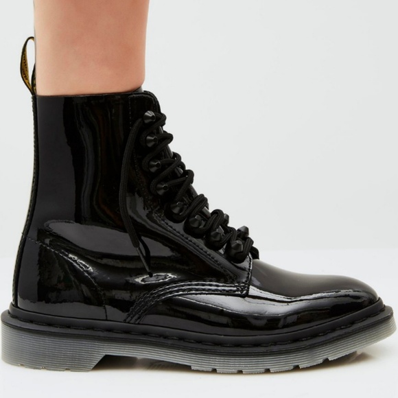 pascal stud dr martens